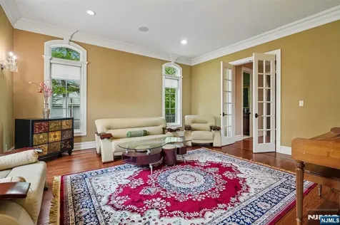 35 Echo Ridge Road Upper Saddle River NJ 07458