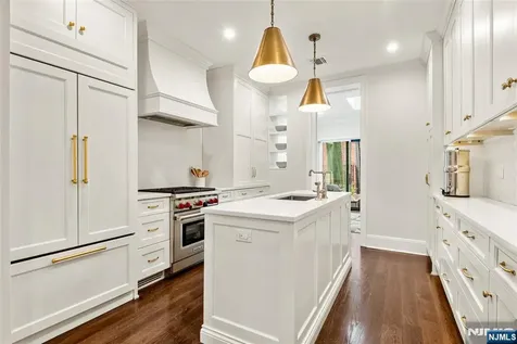 903 Washington Street Hoboken NJ 07030
