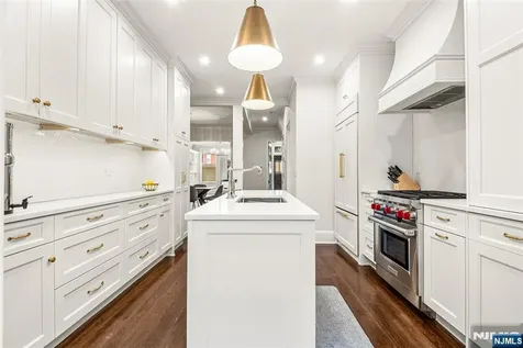 903 Washington Street Hoboken NJ 07030