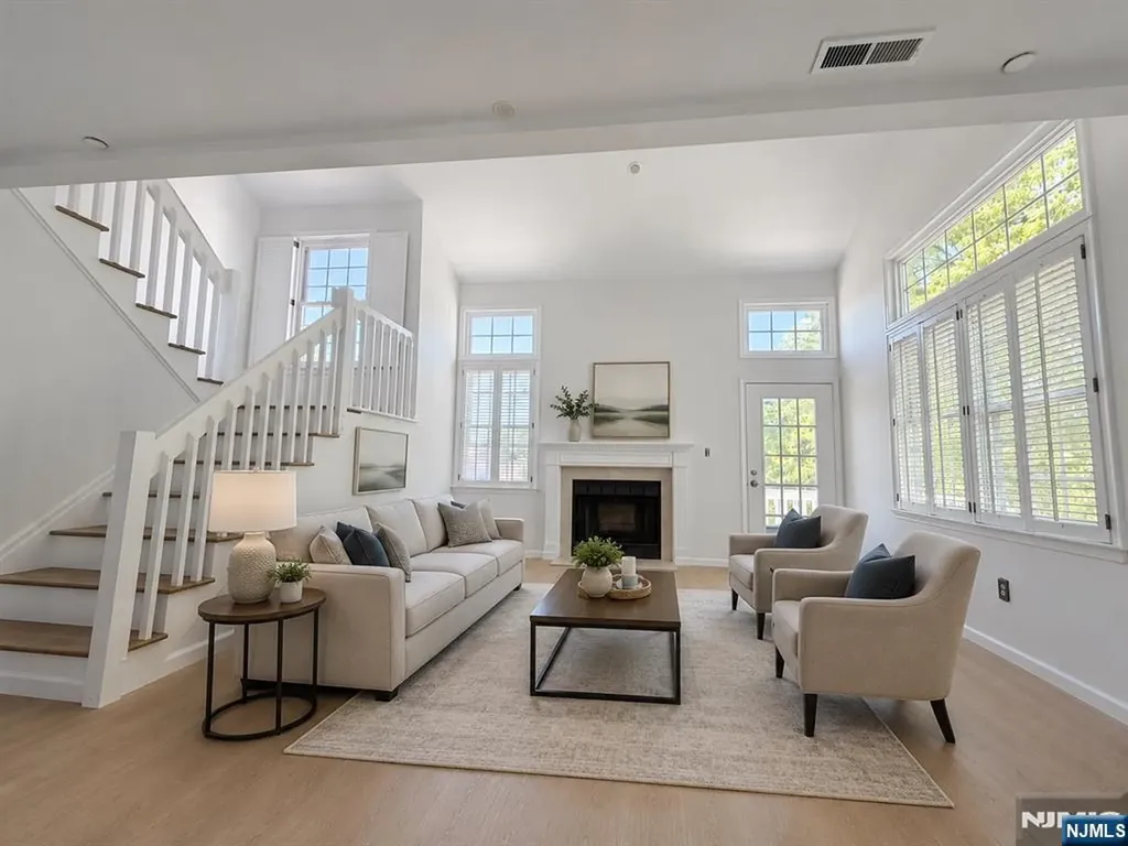 19 Quail Court Englewood NJ 07631