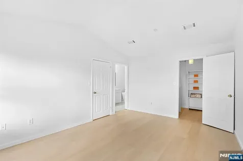 19 Quail Court Englewood NJ 07631
