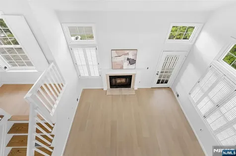 19 Quail Court Englewood NJ 07631