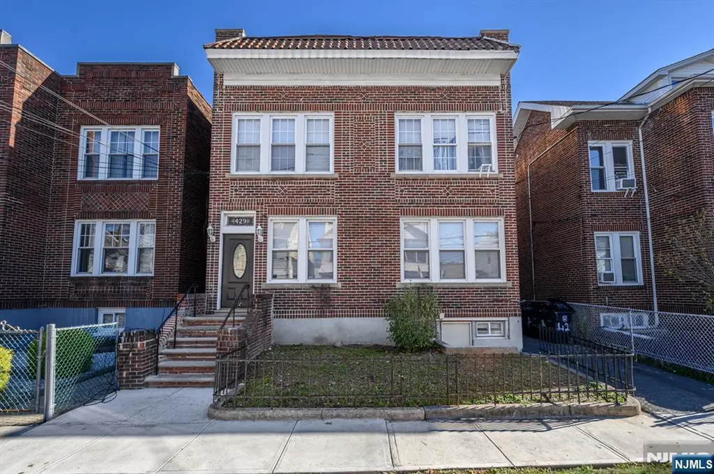 427-429 N 12th Street Newark NJ 07107