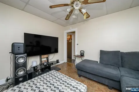 427-429 N 12th Street Newark NJ 07107