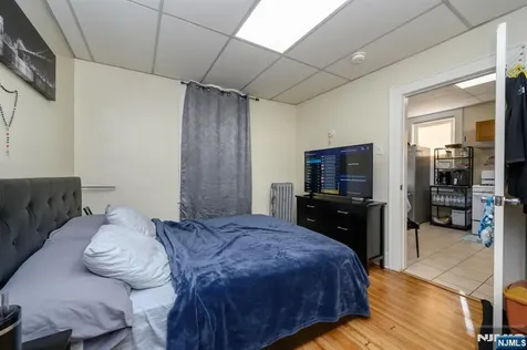 427-429 N 12th Street Newark NJ 07107