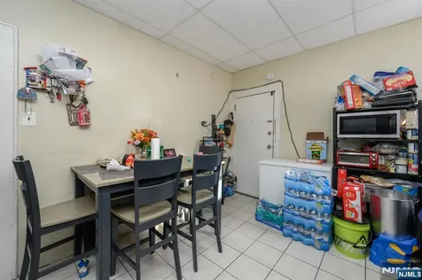 427-429 N 12th Street Newark NJ 07107