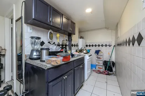 427-429 N 12th Street Newark NJ 07107