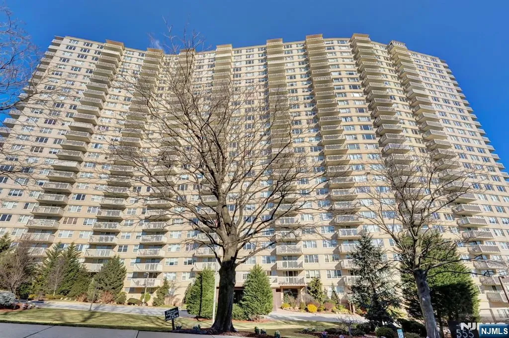 555 North Avenue Fort Lee NJ 07024