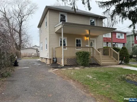 1127 Earle Place Plainfield NJ 07062