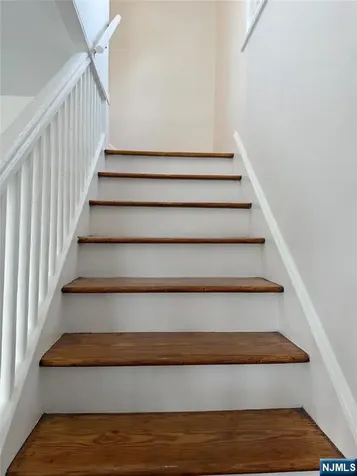 1127 Earle Place Plainfield NJ 07062