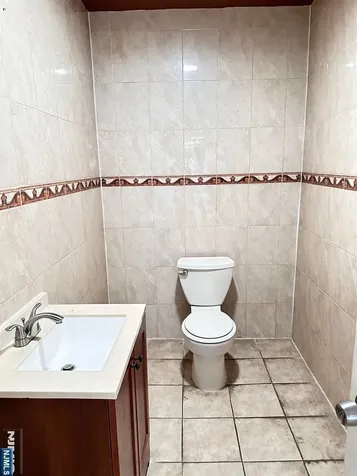 3515 Park Avenue Union City NJ 07087