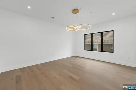 2026 Marguerite Street Fort Lee NJ 07024