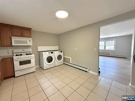 175 Van Winkle Street East Rutherford NJ 07073