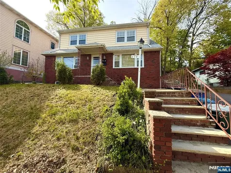 175 Van Winkle Street East Rutherford NJ 07073