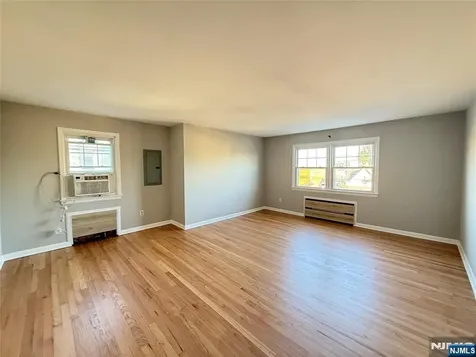 175 Van Winkle Street East Rutherford NJ 07073