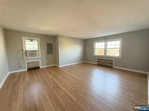 175 Van Winkle Street East Rutherford NJ 07073