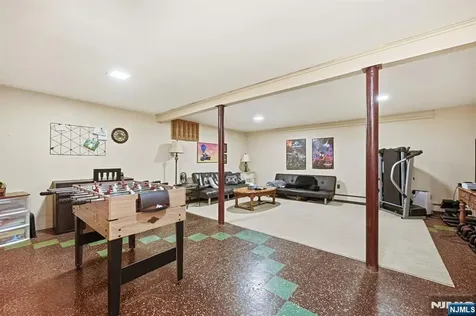 15 Colgate Road Oakland NJ 07436