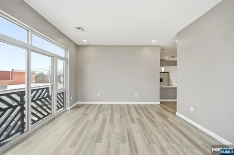271 Millburn Avenue Millburn NJ 07041