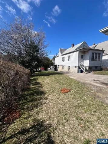 44 Scudder Street Garfield NJ 07026