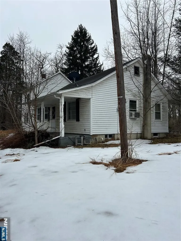 121 Union Valley Road Monroe NJ 08831