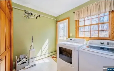 9 Buckhaven Trail Hardyston NJ 07460