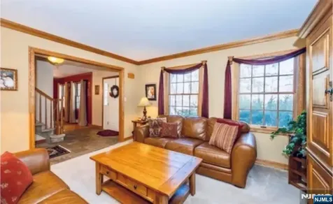 9 Buckhaven Trail Hardyston NJ 07460