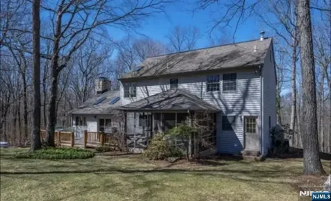 9 Buckhaven Trail Hardyston NJ 07460