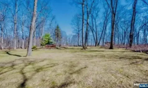 9 Buckhaven Trail Hardyston NJ 07460