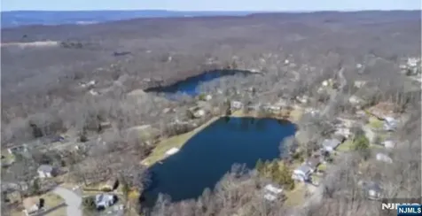 9 Buckhaven Trail Hardyston NJ 07460