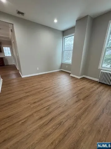 146 Godwin Avenue Midland Park NJ 07432
