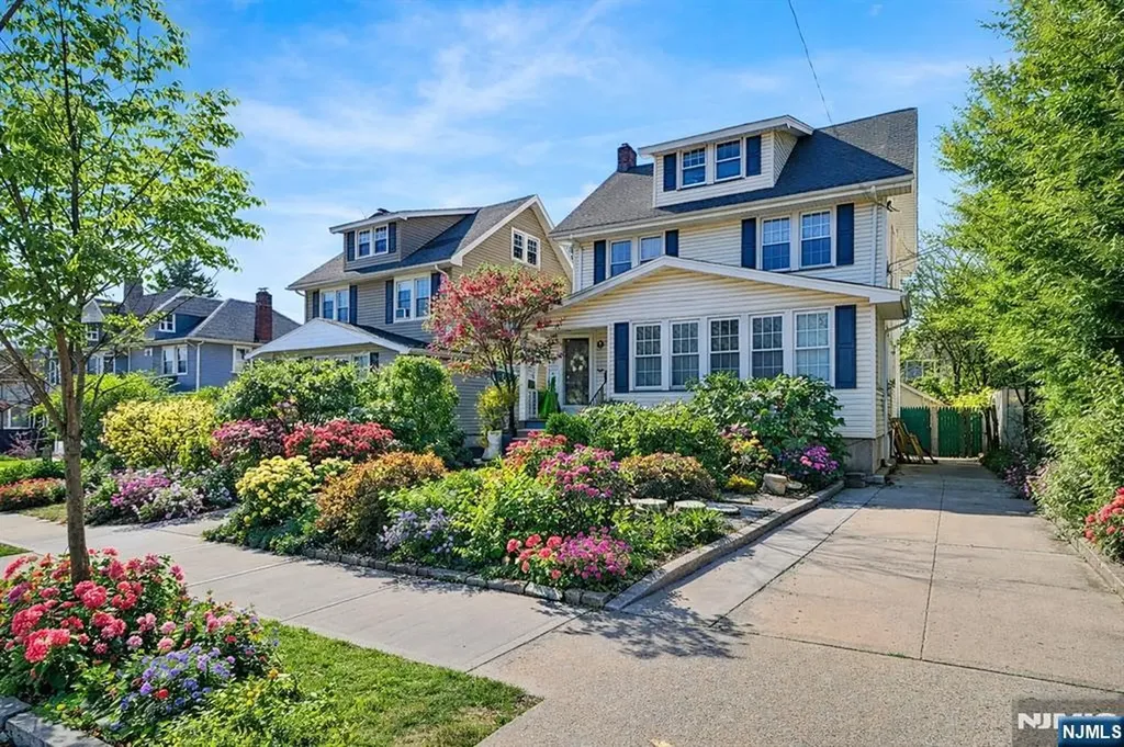 406 Lincoln Avenue Rutherford NJ 07070