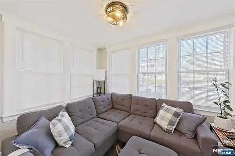 406 Lincoln Avenue Rutherford NJ 07070
