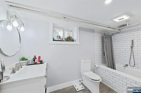 406 Lincoln Avenue Rutherford NJ 07070