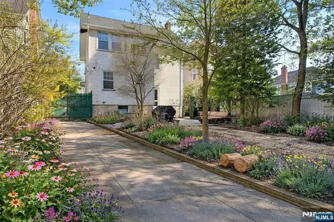 406 Lincoln Avenue Rutherford NJ 07070