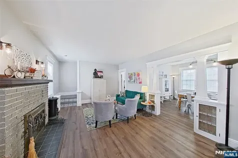 406 Lincoln Avenue Rutherford NJ 07070