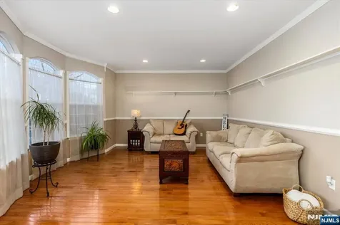 431 Union Avenue Rutherford NJ 07070