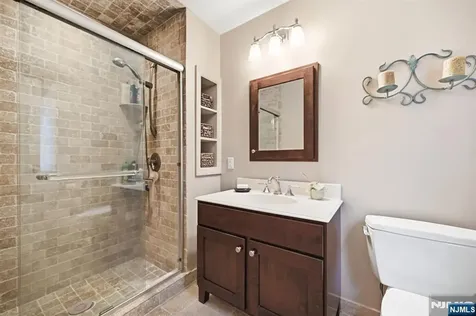 26 Valley Lane Upper Saddle River NJ 07458