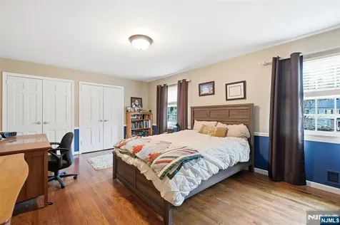 26 Valley Lane Upper Saddle River NJ 07458