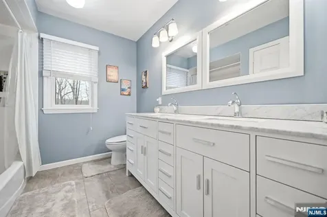 26 Valley Lane Upper Saddle River NJ 07458