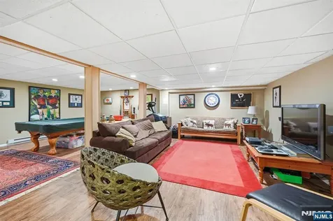 26 Valley Lane Upper Saddle River NJ 07458