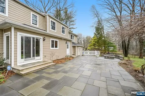 26 Valley Lane Upper Saddle River NJ 07458