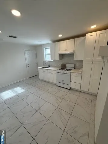 294 Kearny Kearny NJ 07032