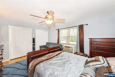 580 Bloomfield West Caldwell NJ 07006