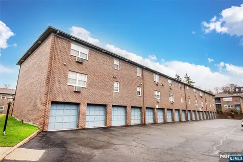 580 Bloomfield West Caldwell NJ 07006