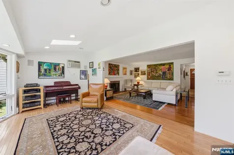 168 Engle Street Tenafly NJ 07670