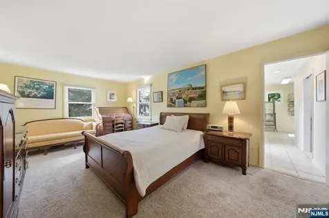 168 Engle Street Tenafly NJ 07670