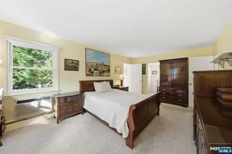 168 Engle Street Tenafly NJ 07670