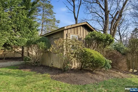 168 Engle Street Tenafly NJ 07670