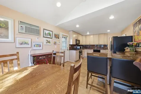 168 Engle Street Tenafly NJ 07670