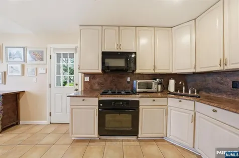 168 Engle Street Tenafly NJ 07670